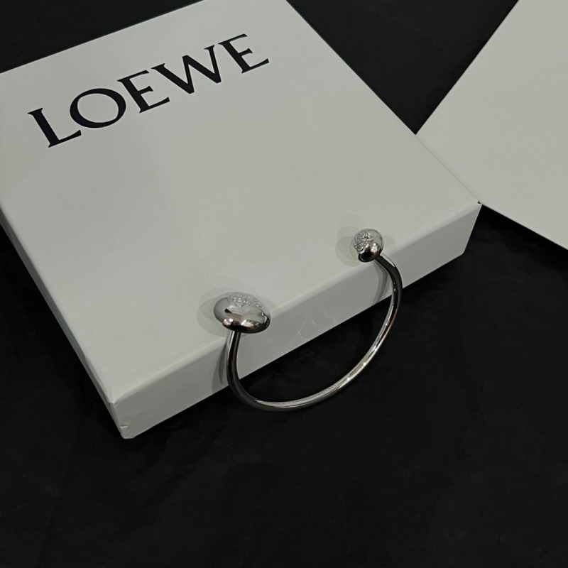 LOEWE